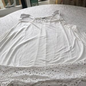 Xxl  Kismet camisole like top with eyelet fabric, nice looking summer top